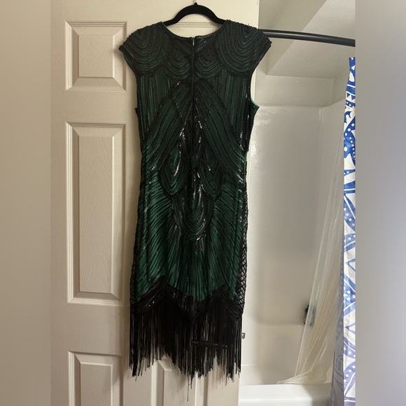 Green and black sequined 1920s style flapper dress - Picture 2 of 2
